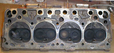 312 cylinder head combustion chambers